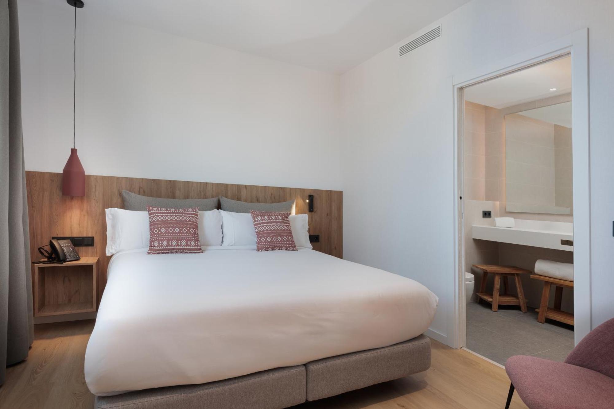 Tembo Barcelona Hotell Sant Adrià de Besòs Exteriör bild