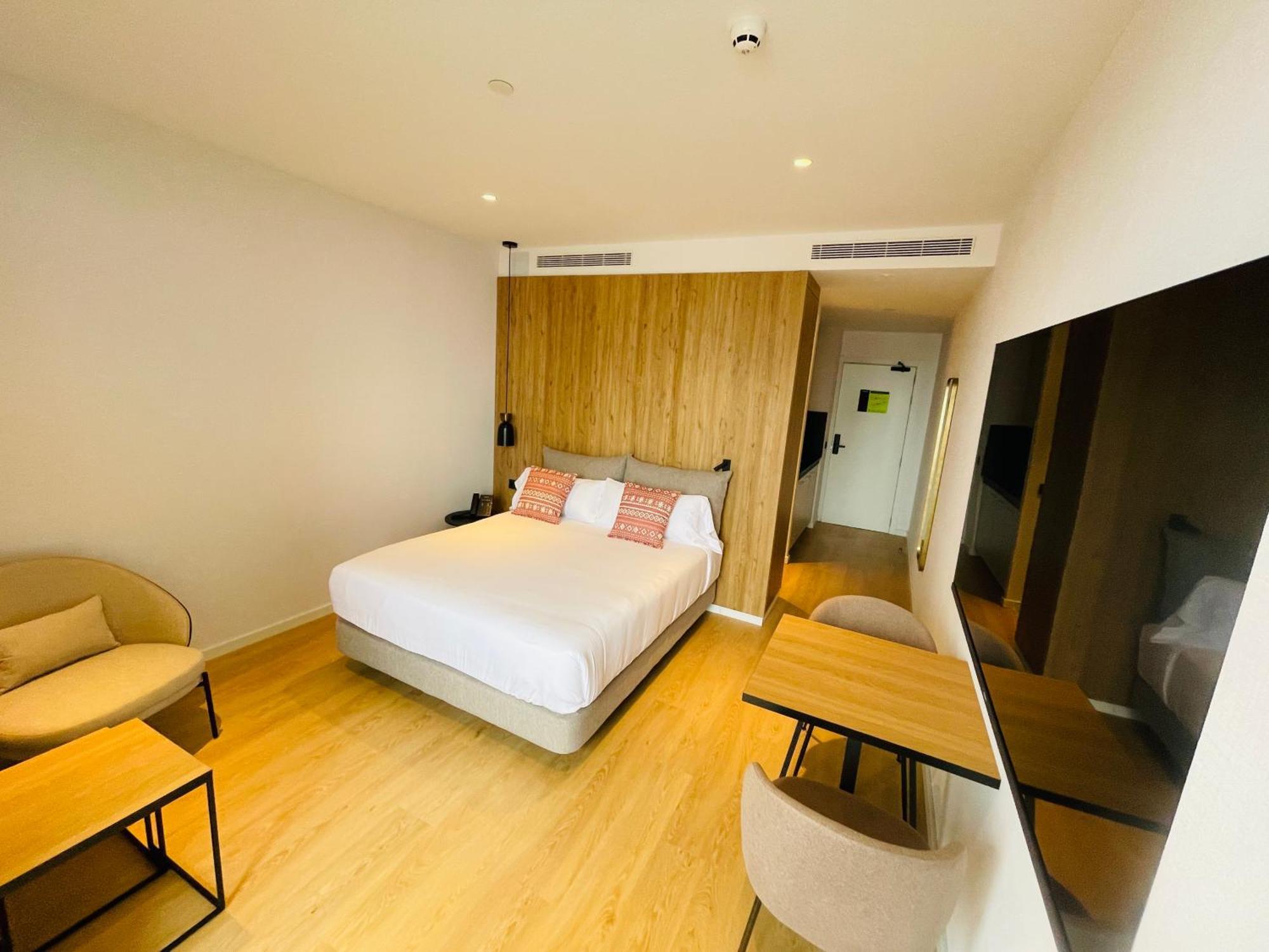 Tembo Barcelona Hotell Sant Adrià de Besòs Exteriör bild